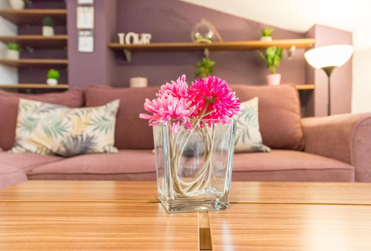 Family Noemi Home Center มาลากา ภายนอก รูปภาพ
